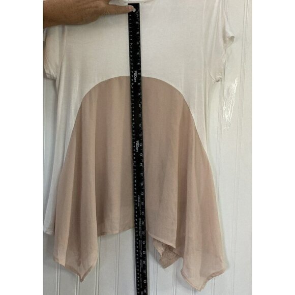 bke Boutique Women’s Cream Blush Tan Embroidered Chiffon Shark Hem Top Blouse-S - Picture 6 of 8